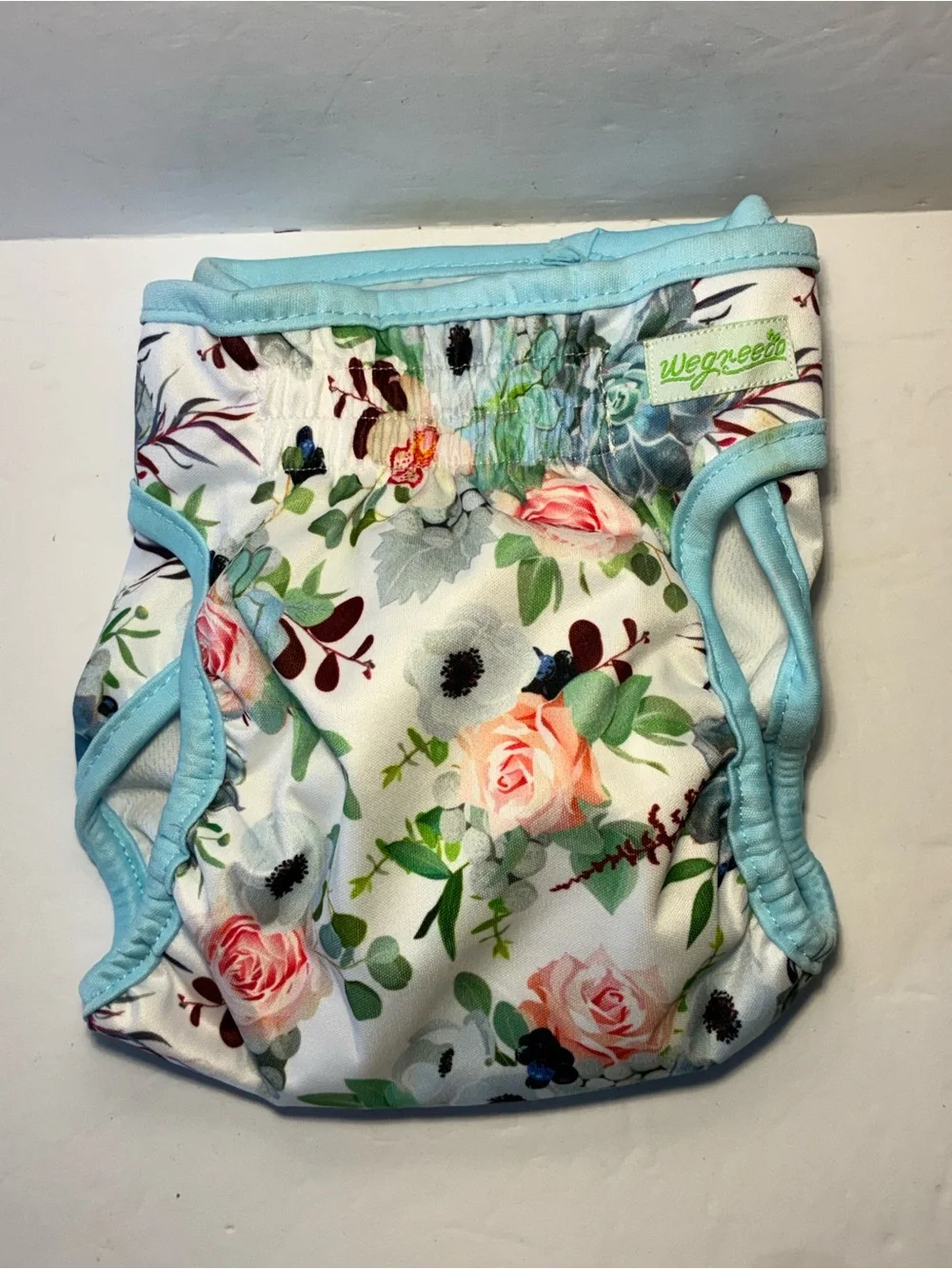 Wegreeco Female Dog Diaper Medium Floral Washable Reusable Pet Diaper Adjustable